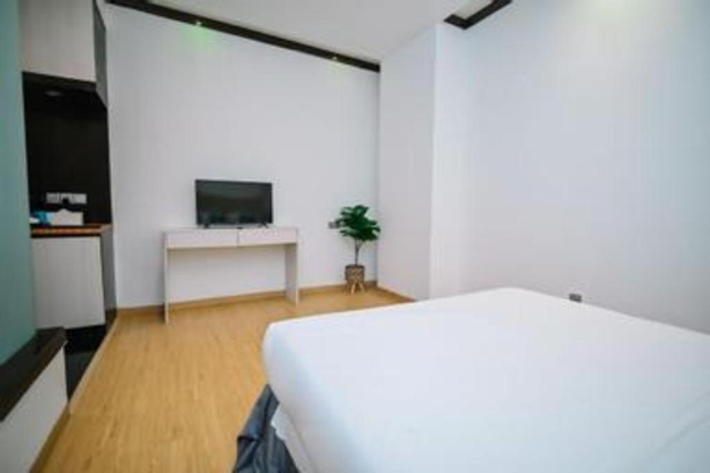 Hotel The Ttanz 3*